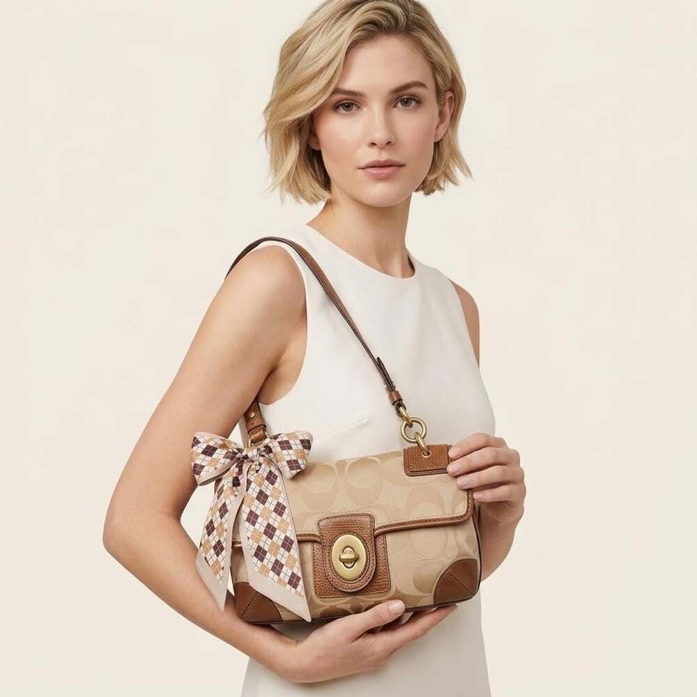 Coach Peyton Signature Sateen FLAP Carryall 14504 Vintage Y2K Handbag